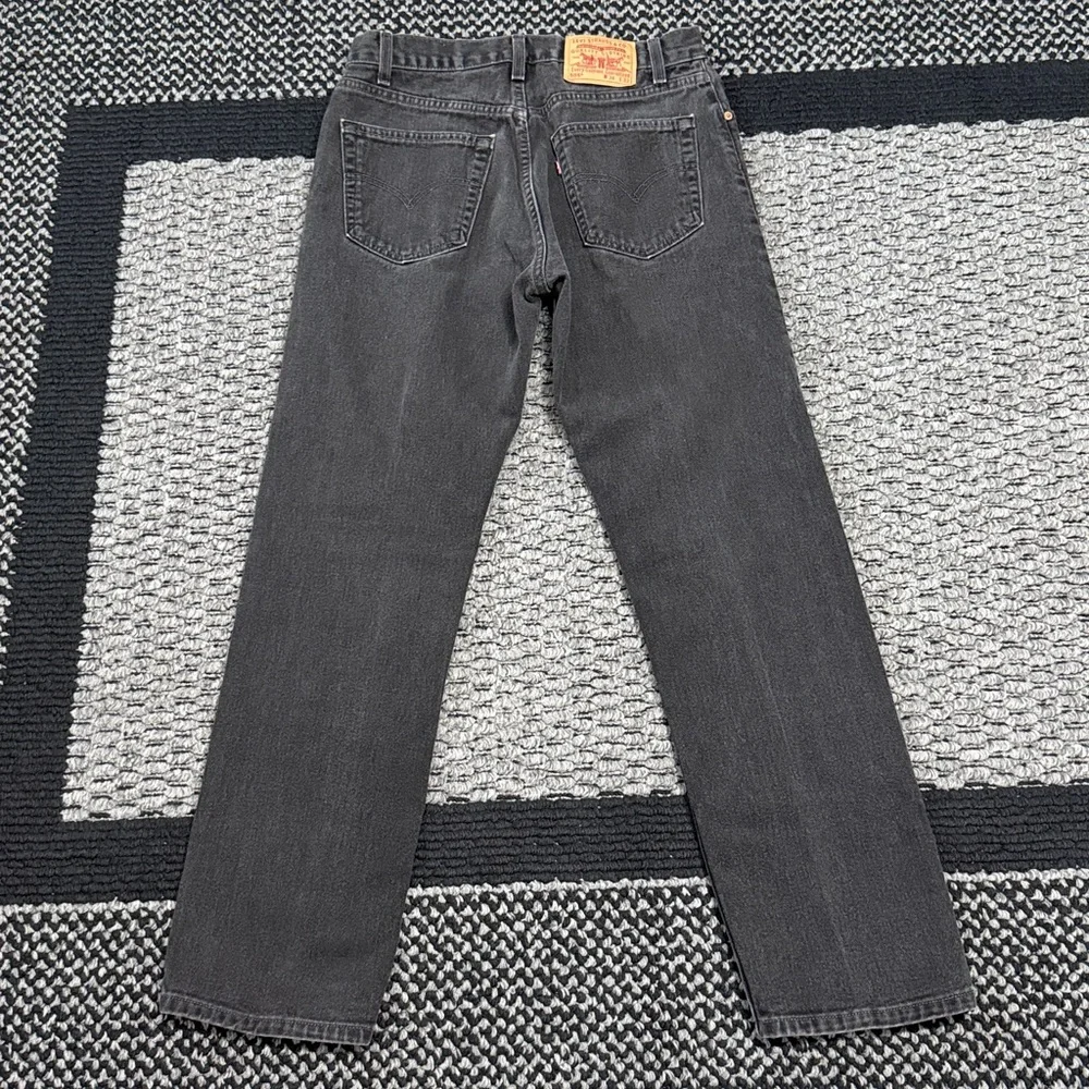 Vintage Levi’s 505 Jeans Men’s 34 USA Regular Fit Straight Leg Classic Retro